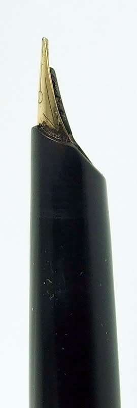 A vintage PELIKAN M20 SILVEXA fountain pen