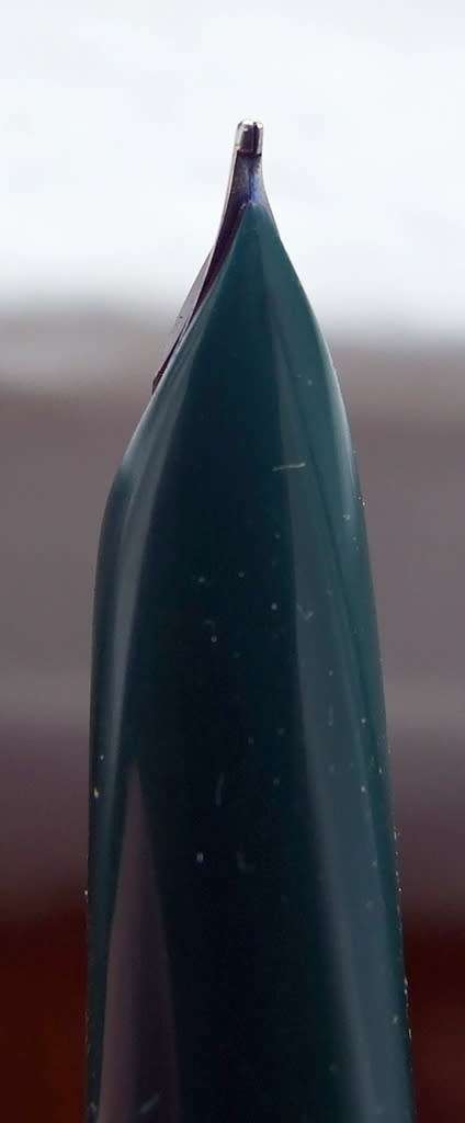 Early PARKER 21 Fountain Pen in excellent and working condition