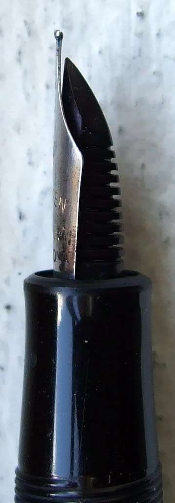 Classic Vintage German TROPEN SCHOLAR Fountain pen, working.