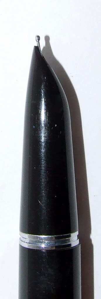 Classic, Elegant and Working! PARKER 21 FOUNTAIN PEN