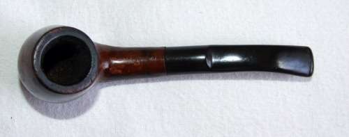 A small estate bent GARDEN tobacco pipe from Italy