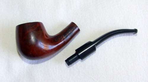 A small estate bent GARDEN tobacco pipe from Italy