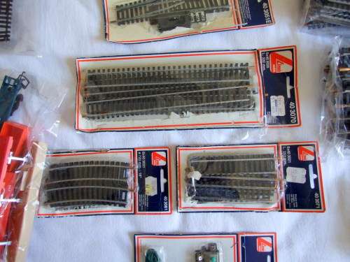 LIMA HO Train Set with loads of Track and extras