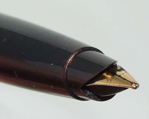 Parker 45 Flighter Deluxe fountain pen: Stainless Steel and Gold