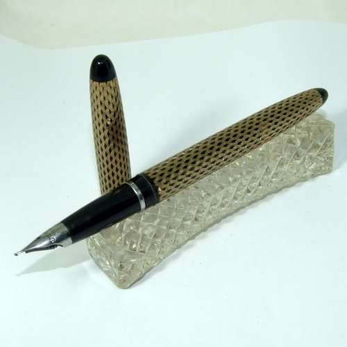 Superb vintage LADY SHEAFFER fountain pen in great and working condition
