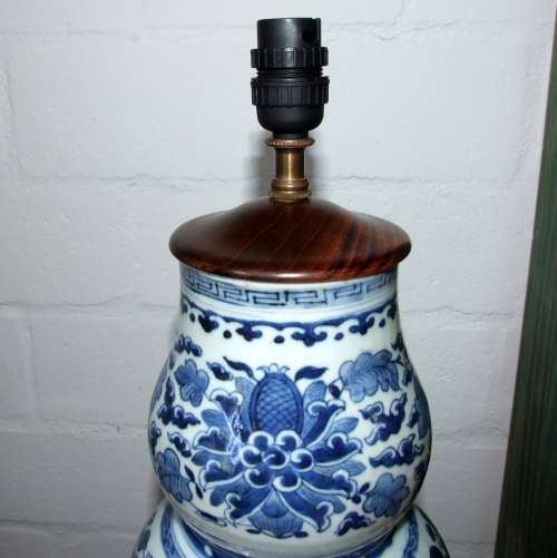 Superb Chinese Hand Painted Blue and White triple gourd lamp, 56cms high.