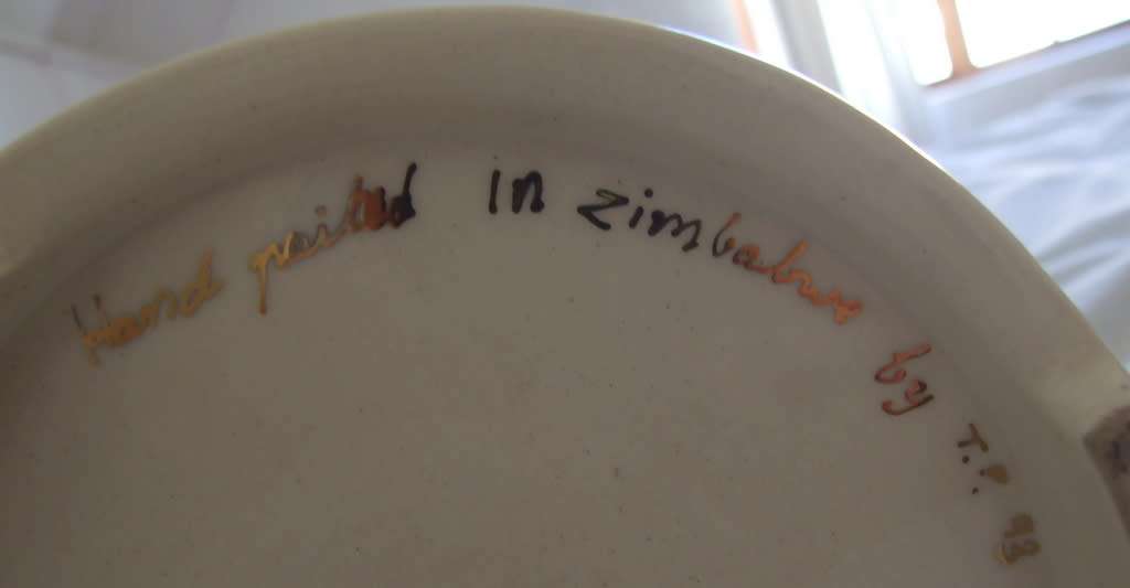 Hand painted in Zimbabwe: Imari style ceramic table lamp base