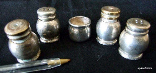 4 Old silver plated brass salt and pepper shakers and a mustard pot - small, heavy!