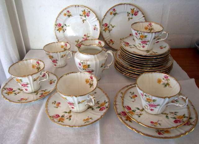 Vintage William Lowe teacups, saucers & cake plates, with milk jug - Roses Spray