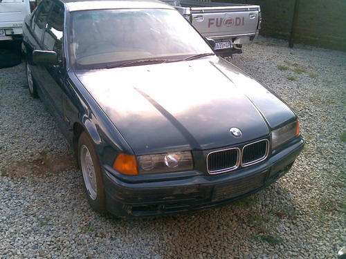 BMW 328i {1995 MODEL}