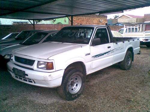 FORD RANGER{1998 MODEL}