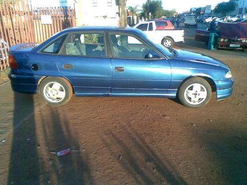 OPEL ASTRA 2.0L