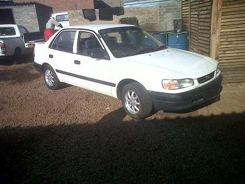 TOYOTA COROLLA 1.3(1997 MODEL)PLEASE READ BEFORE BIDDING