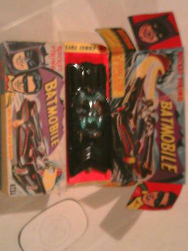 Batmobile with batman and robin 267 and batboat+ trailer to fit batmobile