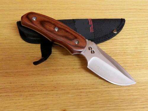 MONTH SPECIAL!!!   HUNTING KNIFE