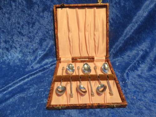 Boxed set of 6 sterling silver thistle coffee spoons