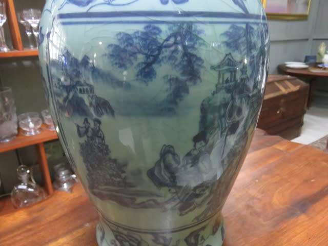 Chinese vase with temple scene