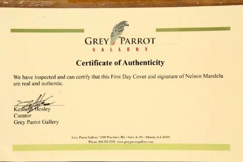 SOUTH AFRICA 1994 NELSON MANDELA C.O.A SIGNED FRAMED INAUGURATION COVER & PHOTOGRAPHS