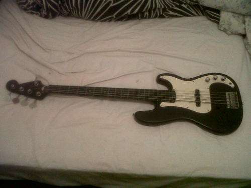 Cheap Beginner Bass Guitar
