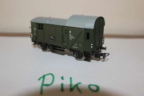 Piko DC H0/1:87 DR goods/caboose van, used in good codition