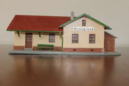 Faller train station "Moosgrund " HO 1:87, plastic