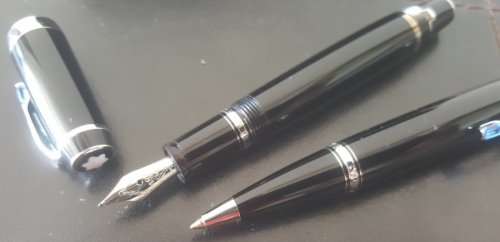 Mont Blanc Boheme Bleu Fountain Pen with 14ct White Gold Nib and Roller Ball Pen in Leather Sleeve