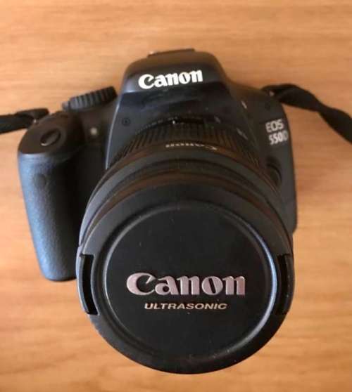 CANON EOS 550D DIGITAL CAMERA BUNDLE WITH TWO LENSES & CAMERA BAG - FREE SHIPPING