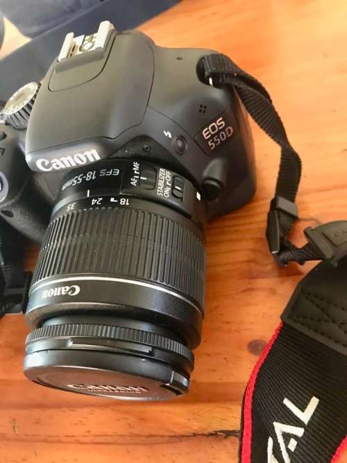 CANON EOS 550D DIGITAL CAMERA BUNDLE WITH TWO LENSES & CAMERA BAG - FREE SHIPPING