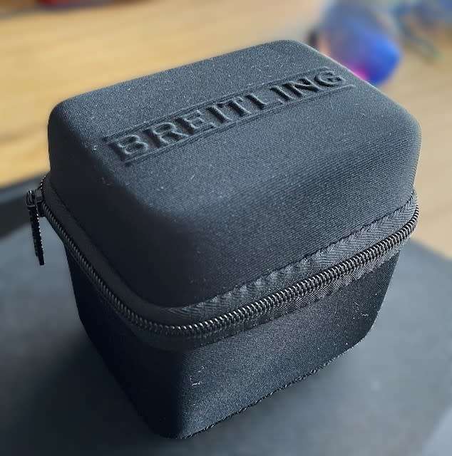 BREITLING WATCH POUCH
