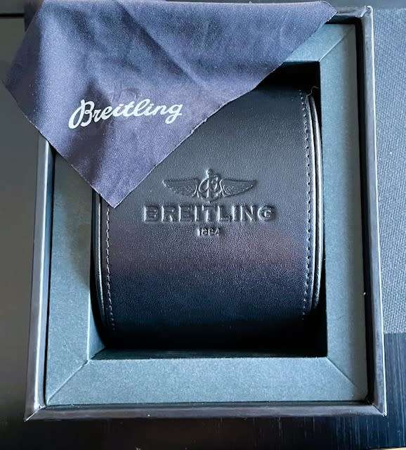 BREITLING WATCH BOX AND LEATHER POUCH