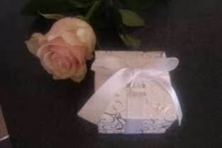 D.I.Y. Silver Swirl Favour Boxes