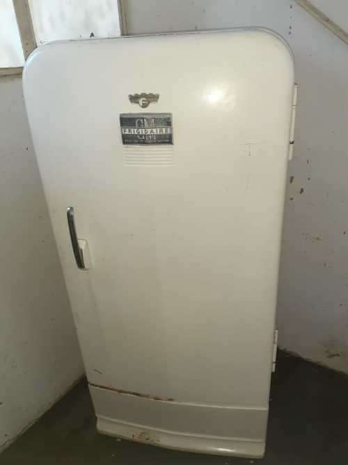 vintage gm fridge