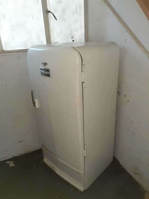 vintage gm fridge