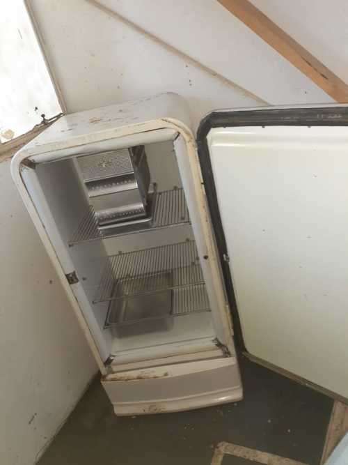 vintage gm fridge