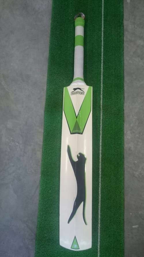 Slazenger V600 (G4) - SH