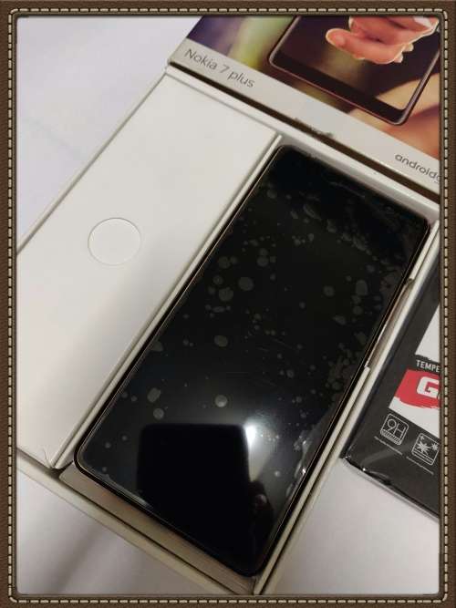 Nokia 7 Plus - Black/Copper - 64gb and 4gb Ram - Local Stock