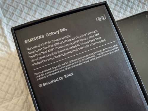 Samsung S10e 128Gb and 6Gb Ram - Prism Green - Sealed local stock -SM G970F