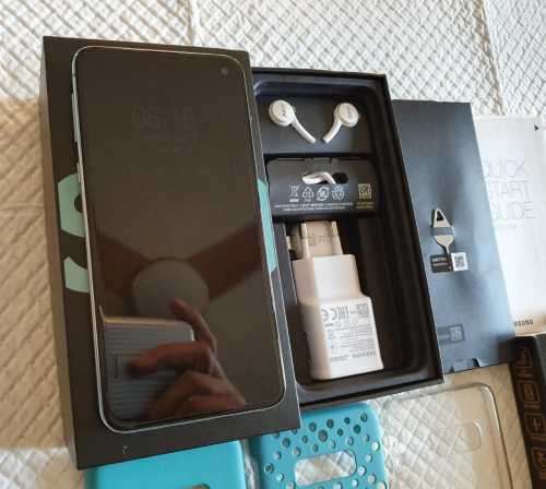 Samsung S10e 128Gb and 6Gb Ram - Prism Green - Sealed local stock -SM G970F