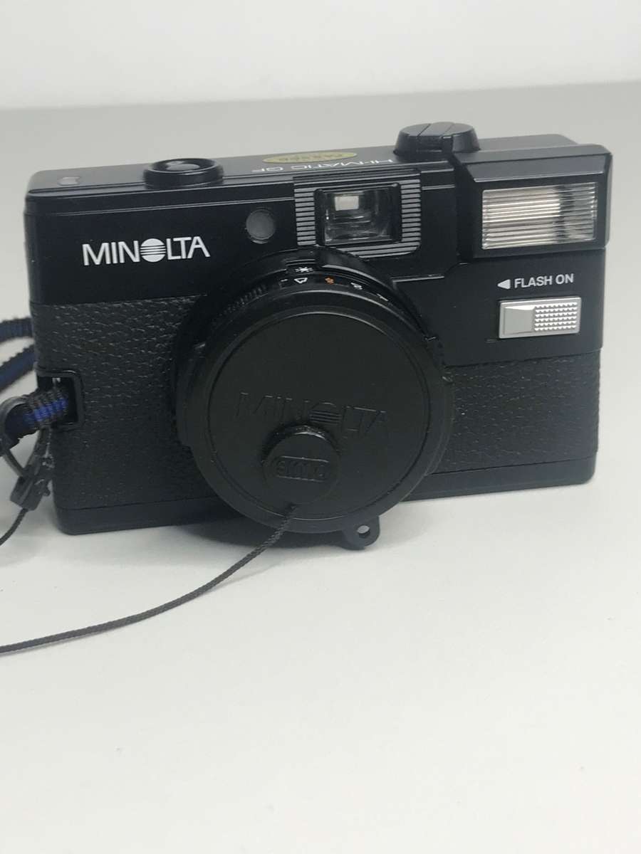 Minolta Hi Matic GF Film Camera Flash with Leather Case