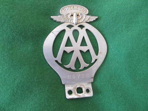 RHODESIA - VINTAGE  AUTOMOBILE ASSOCIATION OF RHODESIA METAL BADGE