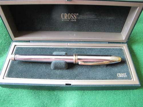 CROSS - IRELAND - SUPERB FOUNTAIN PEN LIFETIME GUARANTEE CHROME  & GOLD PLATE