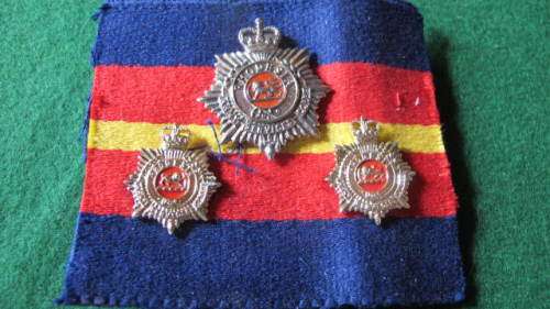 RHODESIA -  PRE UDI - RHODESIAN ARMY SERVICE CORPS CAP & COLLAR BADGES