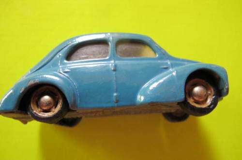 MODEL AUTOMOBILES - VINTAGE TEKNO RENAULT CAR