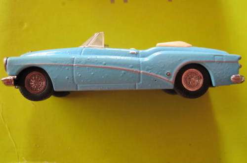 MODEL AUTOMOBILES - THE DINKY COLLECTION - 1953 BUICK SKYLARK -MATCHBOX  MADE IN CHINA - BOXED