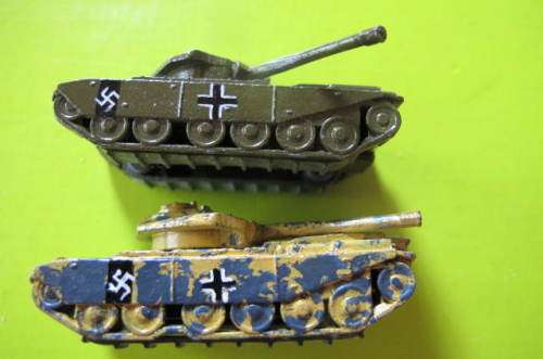 MODEL AUTOMOBILES - MIGHTY MIDGET -2 GERMAN TANKS - # 14  MADE IN ENGLAND- BOXED