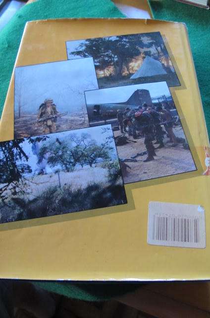 RHODESIA - THE ELITE HARDBACK THE STORY OF THE RHODESIAN SAS - BARBARA COLE - GOOD CONDITION