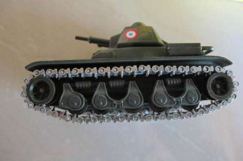 SOLIDO - NUMBER 233 - RENAULT 35 TANK BOXED NEVER PLAYED