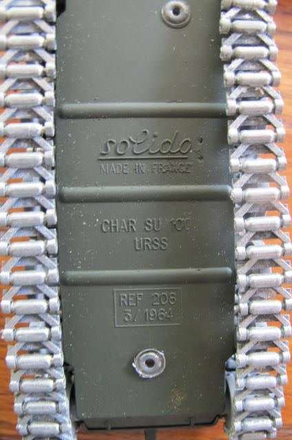 SOLIDO - NUMBER 208 - CHAR RUSSE `SU 100` TANK BOXED NEVER PLAYED