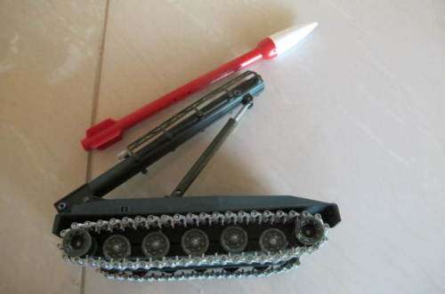 SOLIDO - NUMBER 218 - CHAR AMPHIBIE PT. 76 TANK BOXED NEVER PLAYED