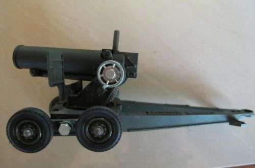 SOLIDO - NUMBER 206 -  CANON OBUSIER  BOXED NEVER PLAYED